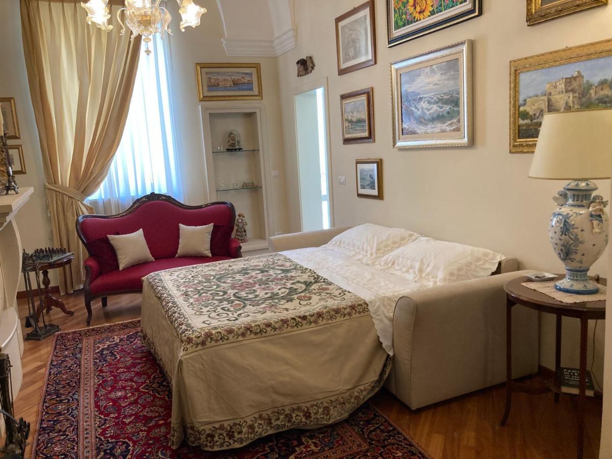 B&B Ai Due Santi Lecce Exterior foto