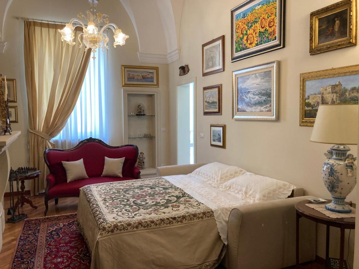 B&B Ai Due Santi Lecce Exterior foto